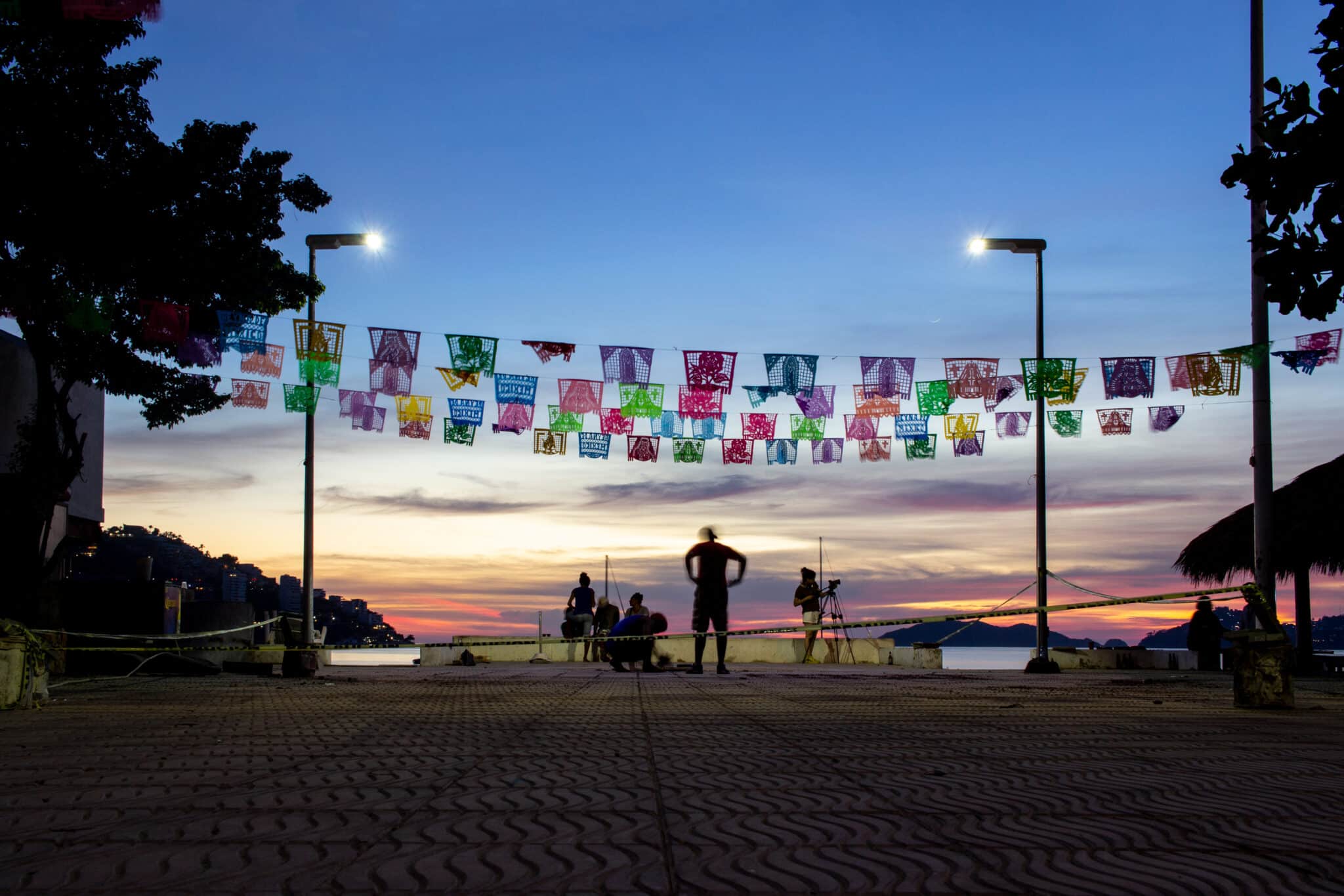 Eclairage de zone d'un bord de mer à Acapulco au Mexique