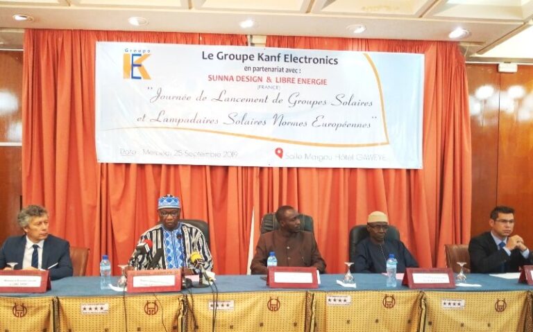 Partenariat du lancement groupe scolaire Kanf electronics